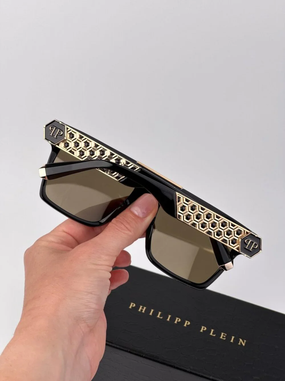 Philipp Plein Unisex Sunglasses Black Gold Mirror Square Frames SPP080 700G NEW